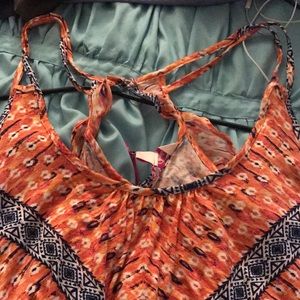 Ruffle back tank top